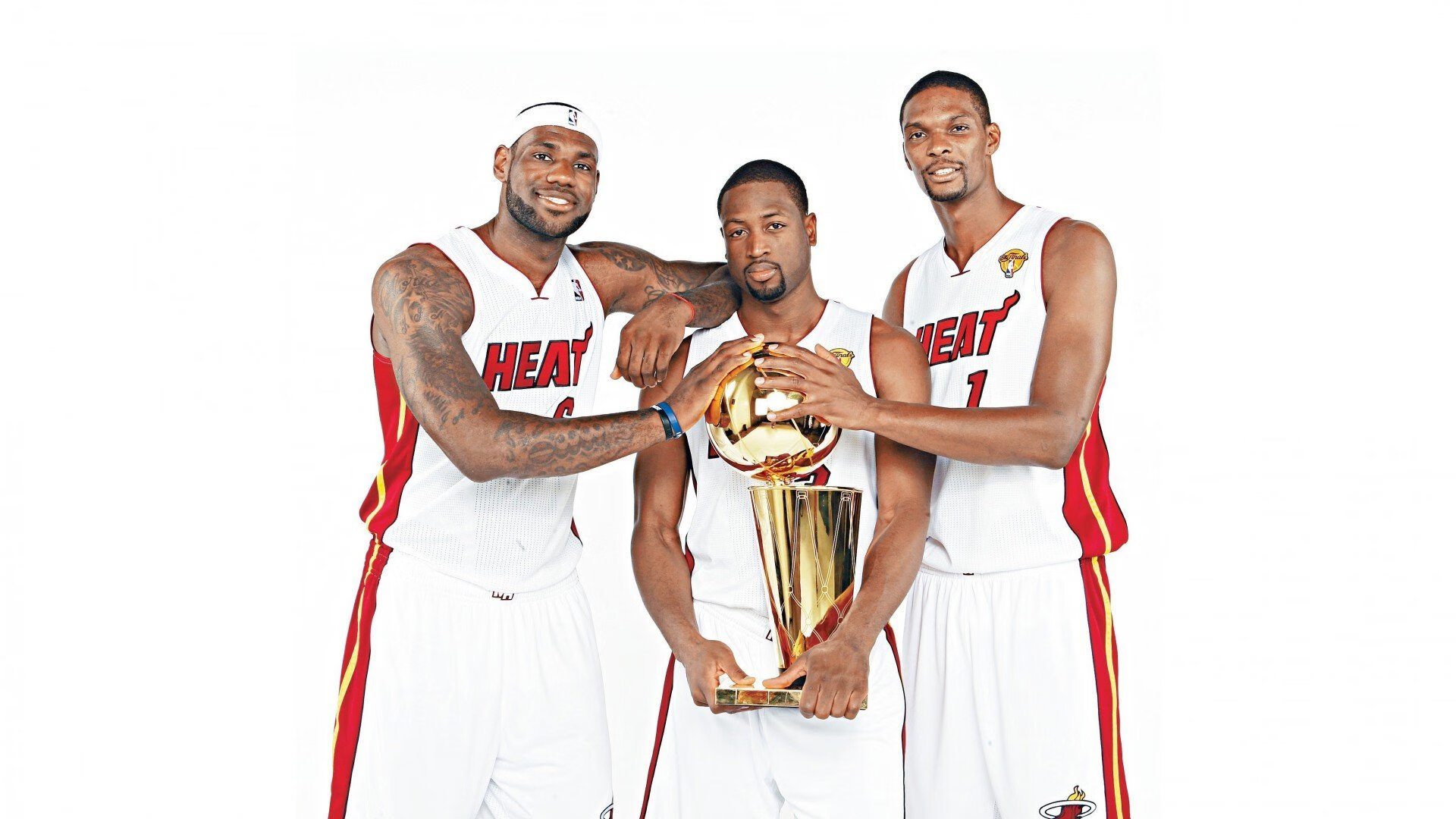 德罗赞式爆发！新疆队生死战上演湖人克星奇迹