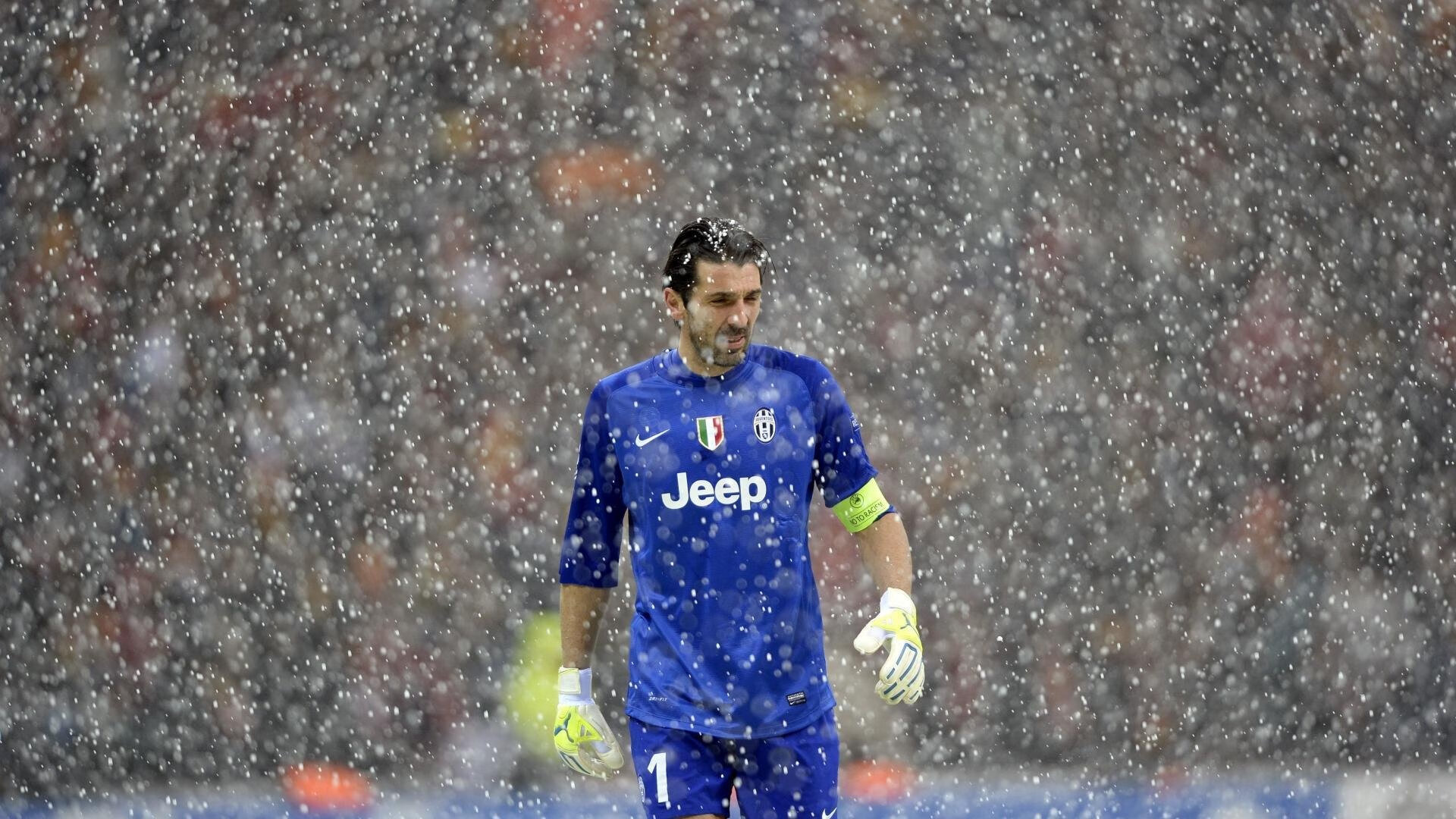 迪巴拉爆发点燃蓝白之光,乌拉圭提前终结悬念,冰岛童话黯然收场